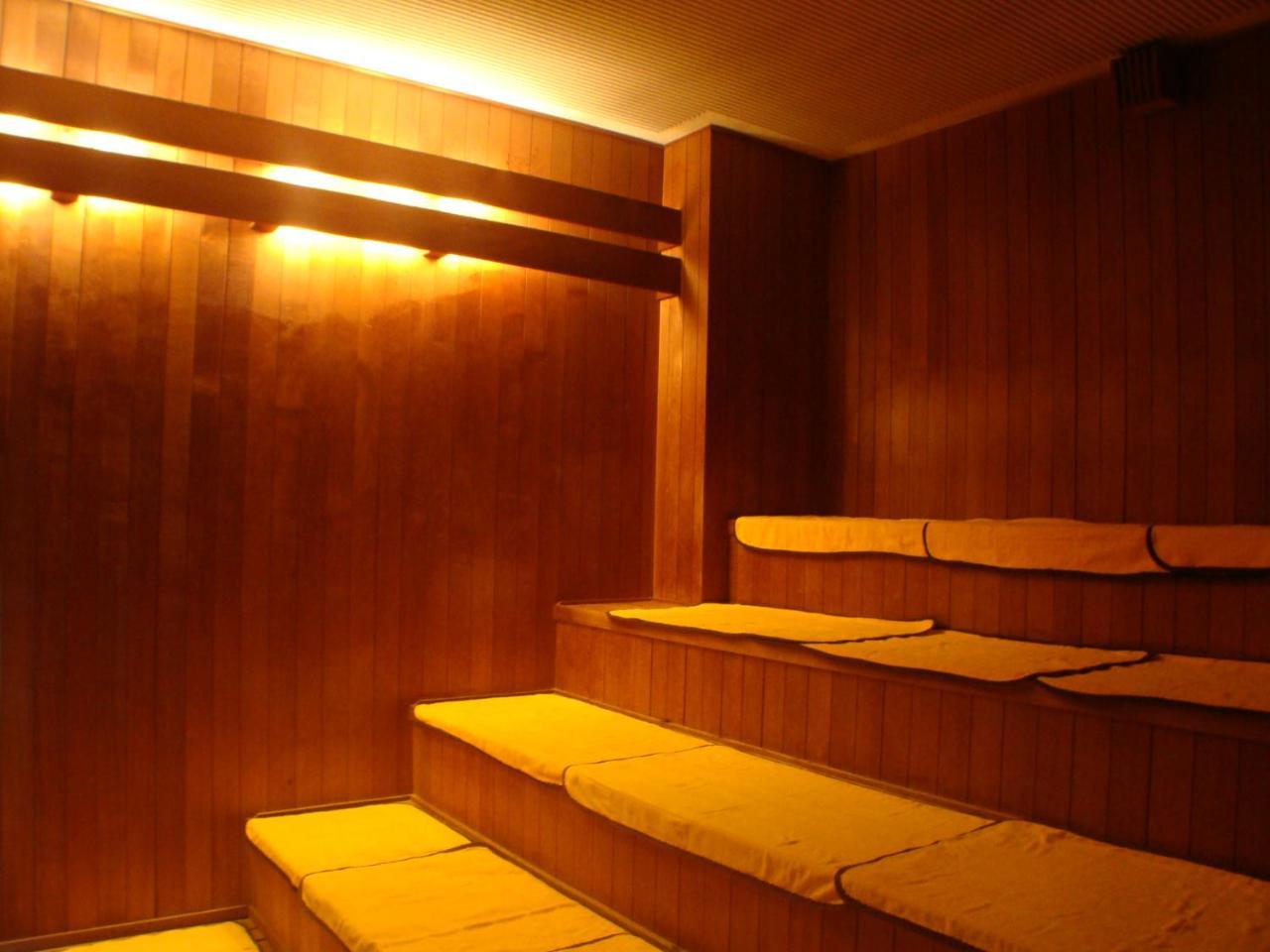 Kumamoto Capsule Hotel Exterior foto