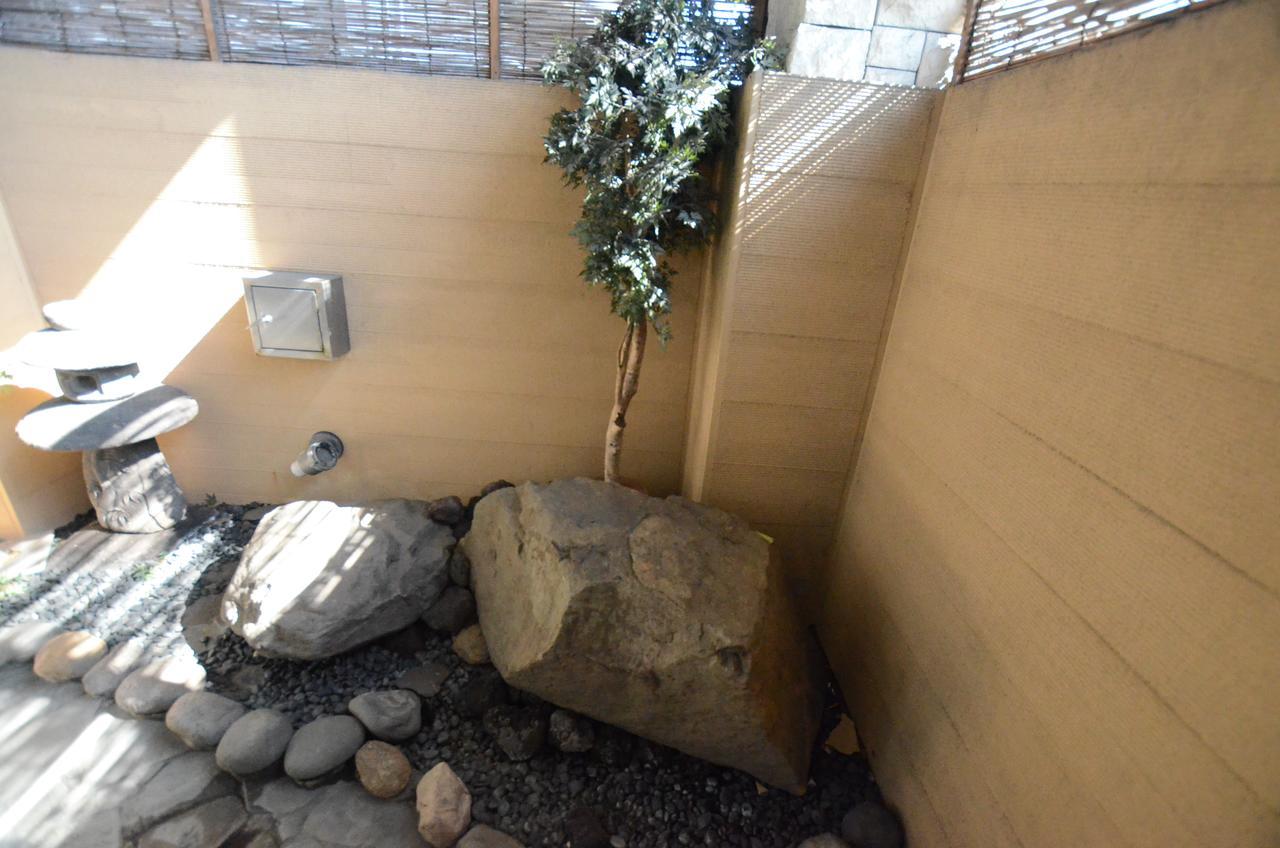 Kumamoto Capsule Hotel Exterior foto